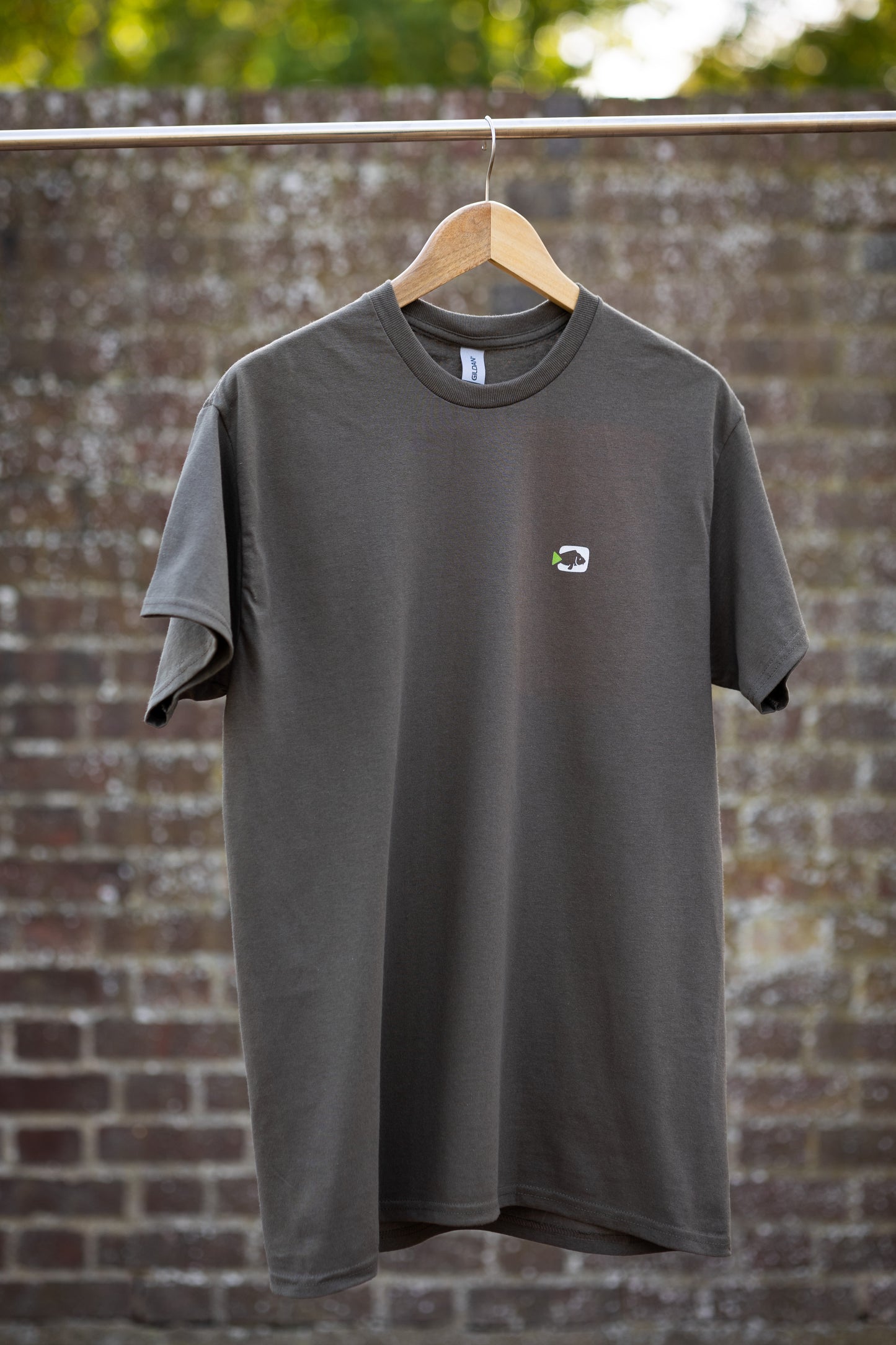 CarpFix Icon Tee