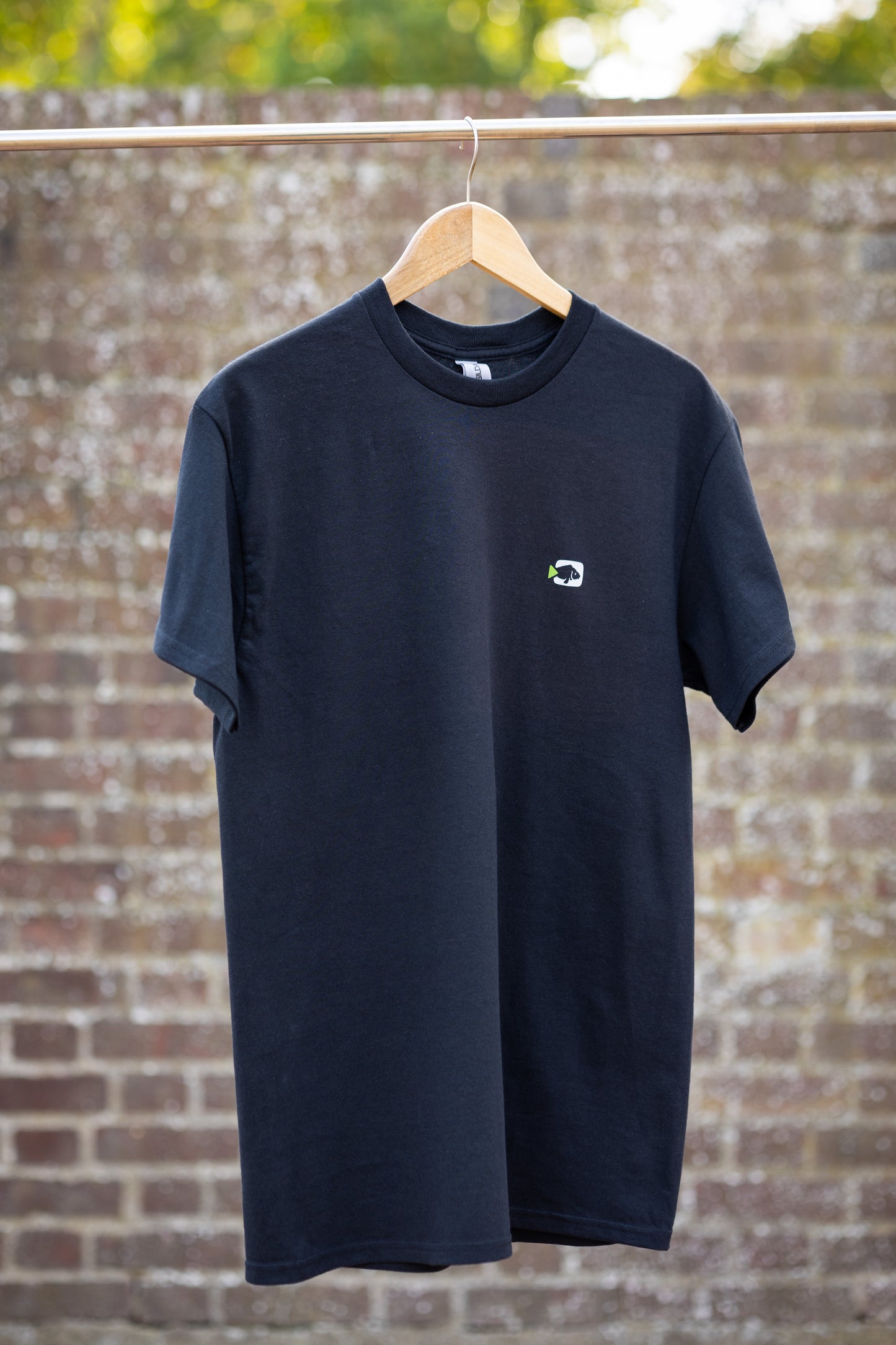 CarpFix Icon Tee