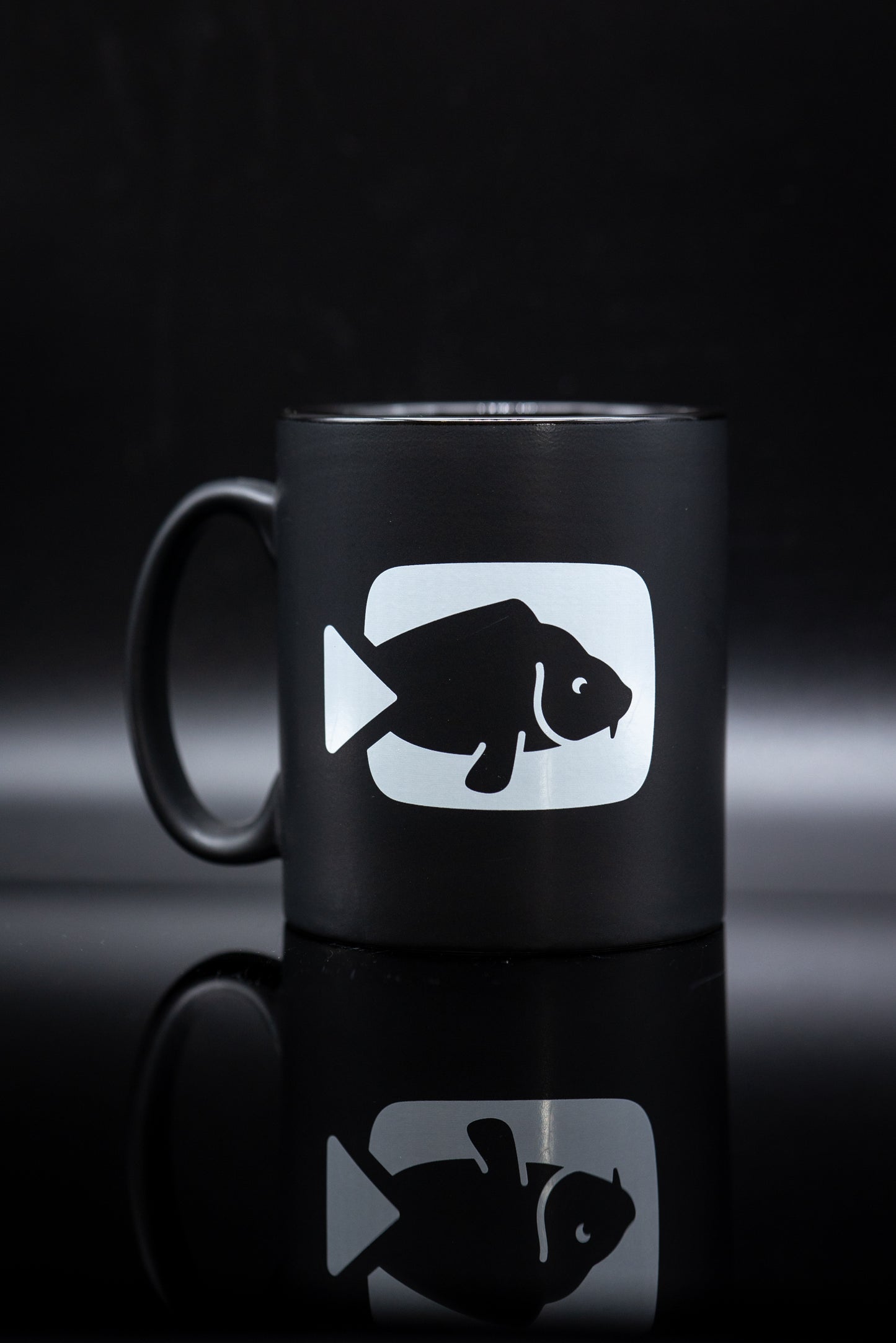 CarpFix Icon Mug - Matte Black